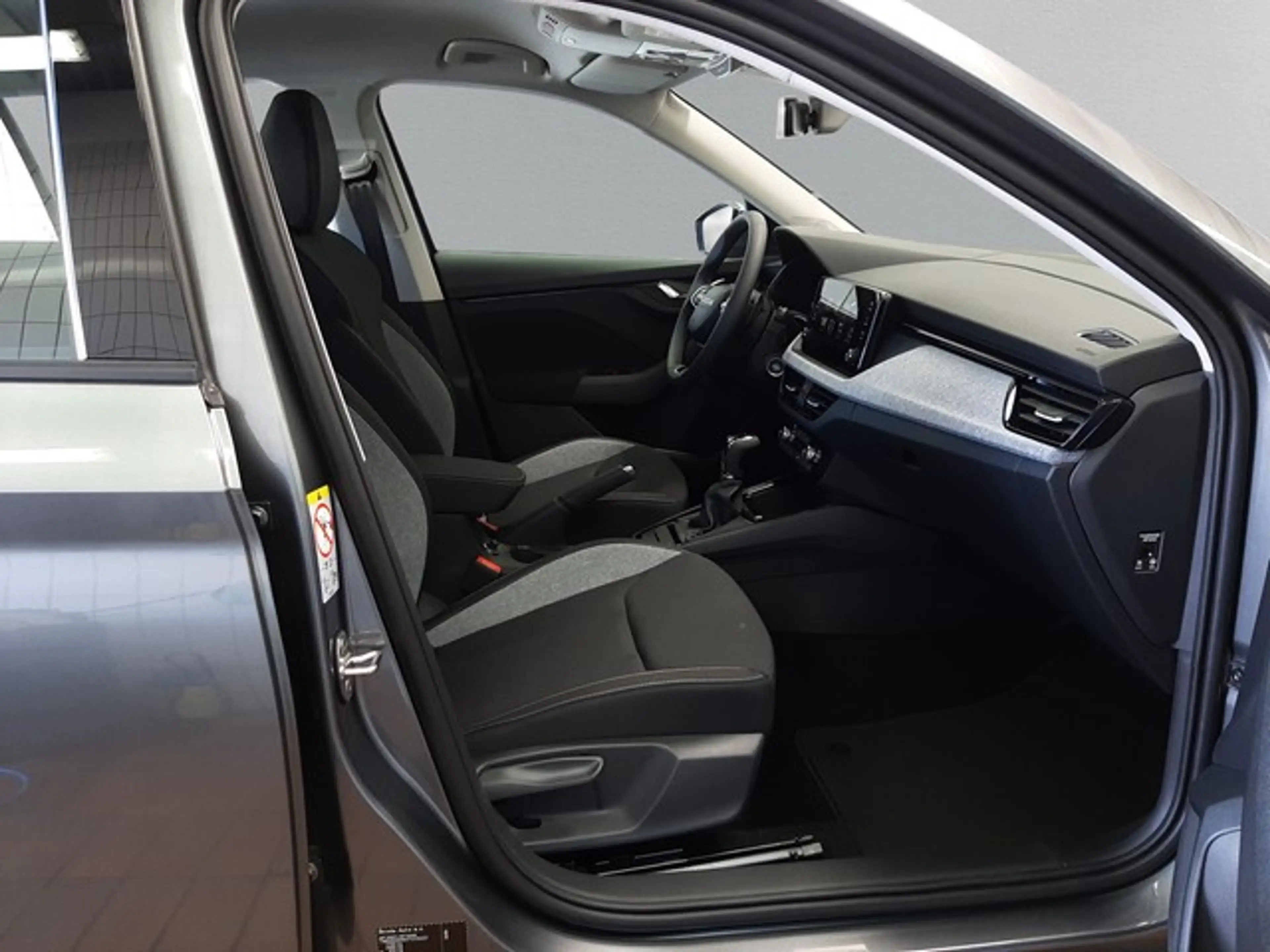 Skoda Kamiq Selection 1.0TSI DSG AHK SitzHz LenkHz — photo 7