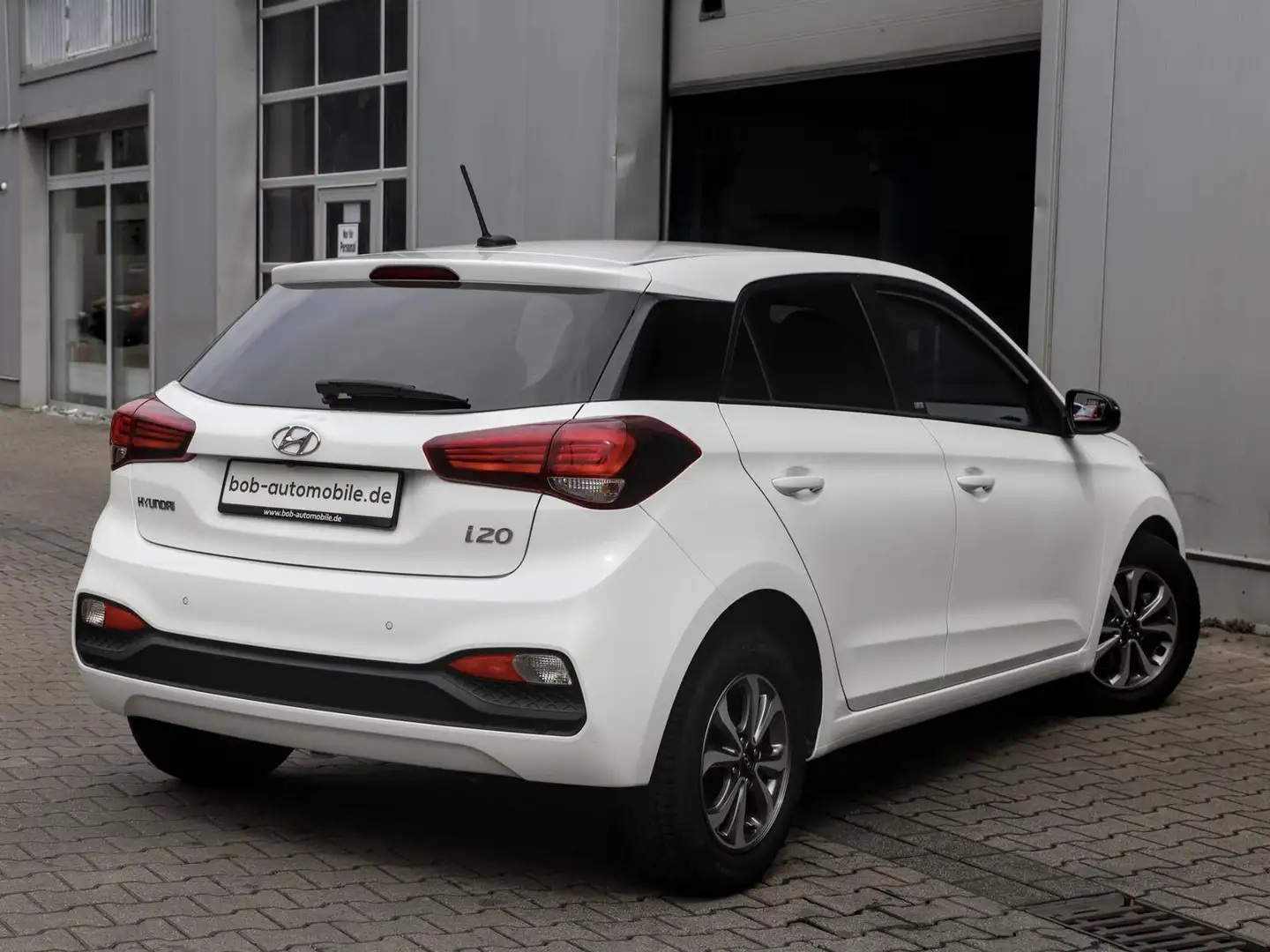 Hyundai i20 1.0 YES! Automatik*SHZ*PDC*GANZJAHRESREIFEN* Blanc - 2