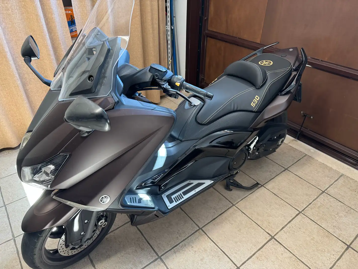 Yamaha TMAX 530 Bronze Max - 2