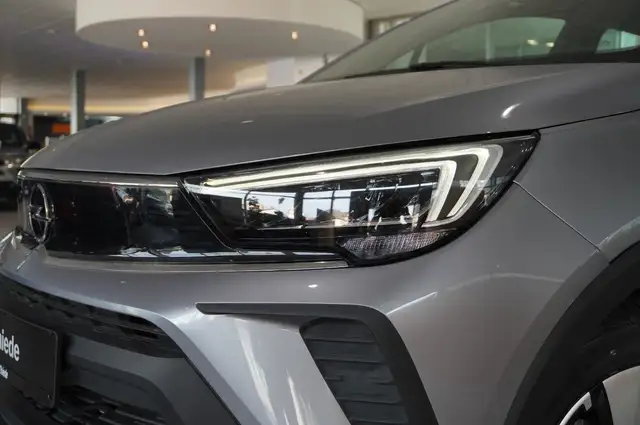 Opel Crossland X view 4