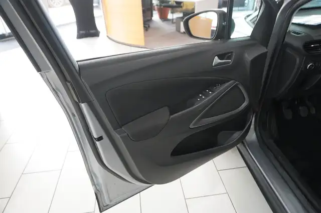 Opel Crossland X view 14