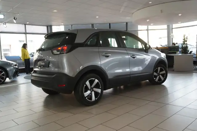 Opel Crossland X view 8