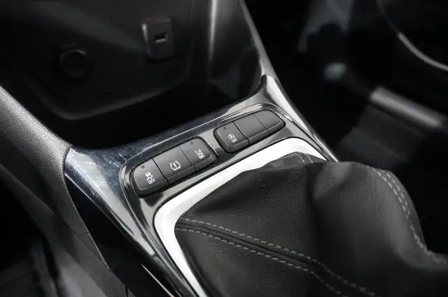 Opel Crossland X view 28