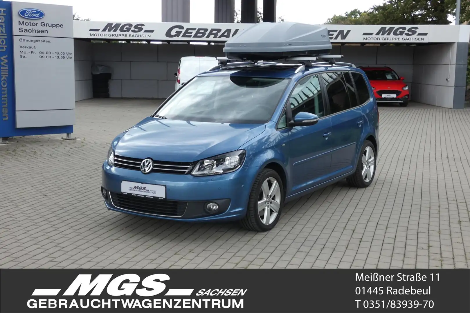Volkswagen Touran "Cup" 1.4 TSI #DSG #PANO #NAVI #AHK #BOX Blau - 1