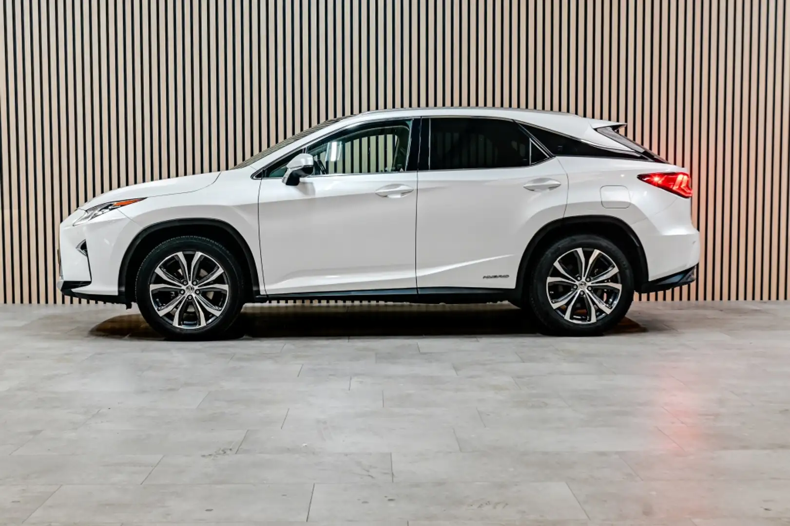 Lexus RX 450h 4WD Lux. Line Wit - 2