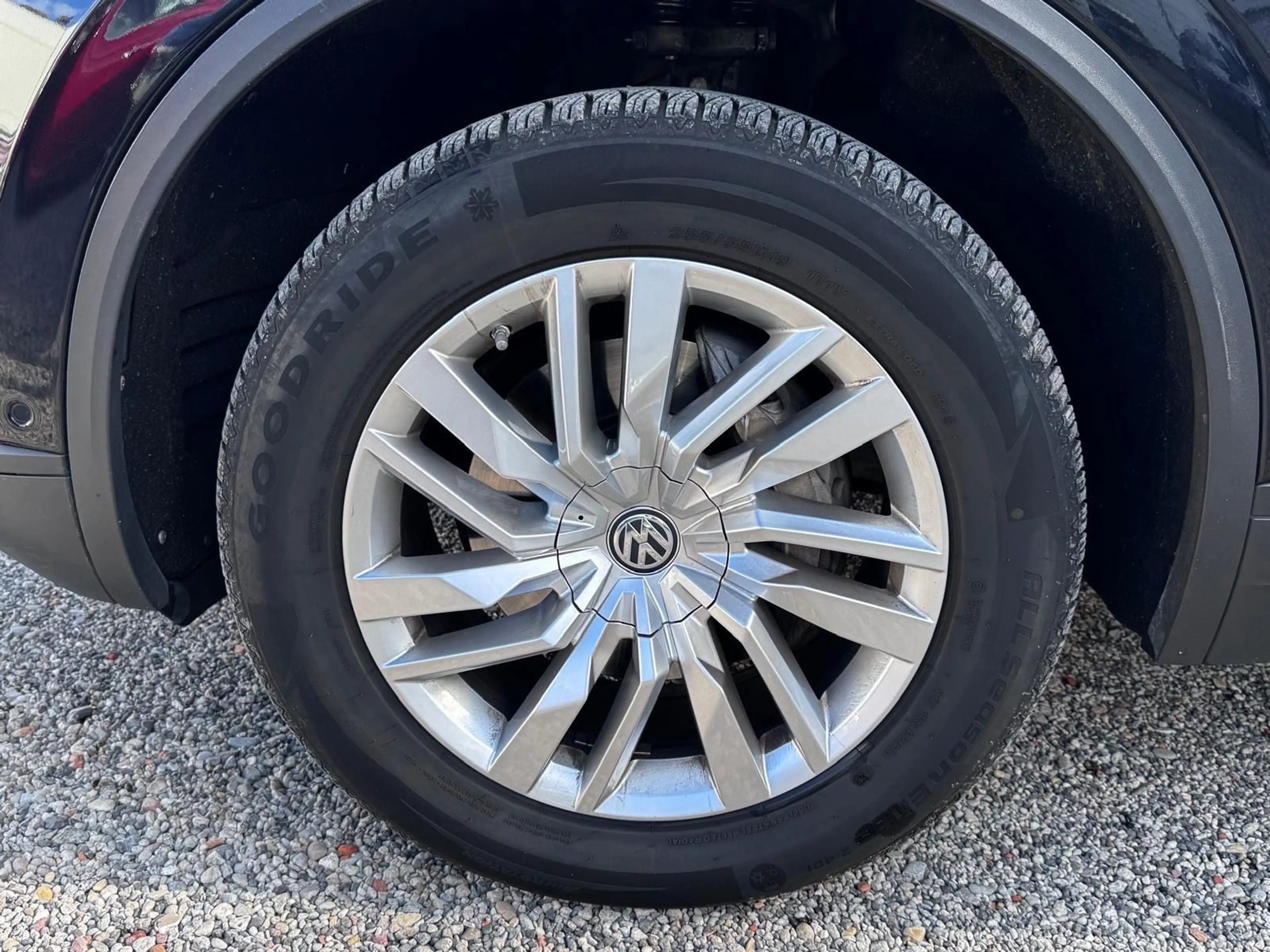 Volkswagen Touareg Basis 4Motion*NAVI*ANK*Luftfederu.* — photo 9