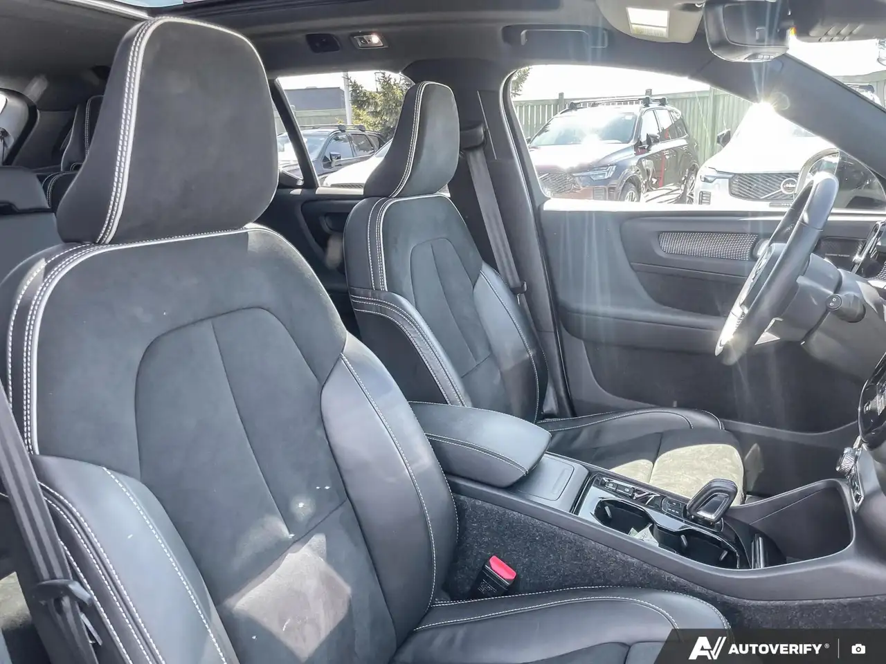 Volvo XC40 снимка Volvo XC40