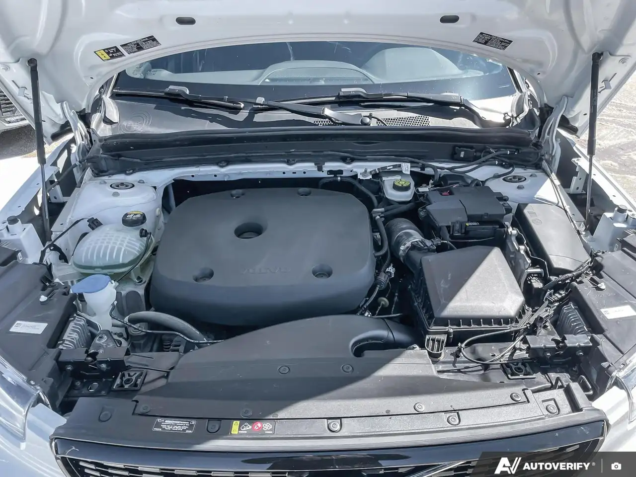 Volvo XC40 снимка Volvo XC40