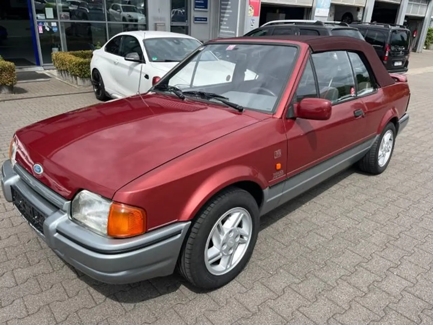 Ford Escort XR3i Cabrio aus 2.Hd. Soundsystem Alu Radio HU/AU Rouge - 1