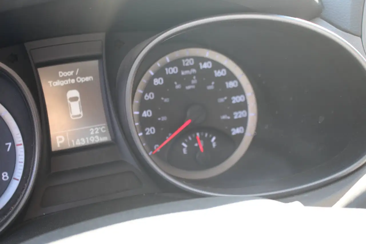 Hyundai SANTA FE снимка Hyundai SANTA FE