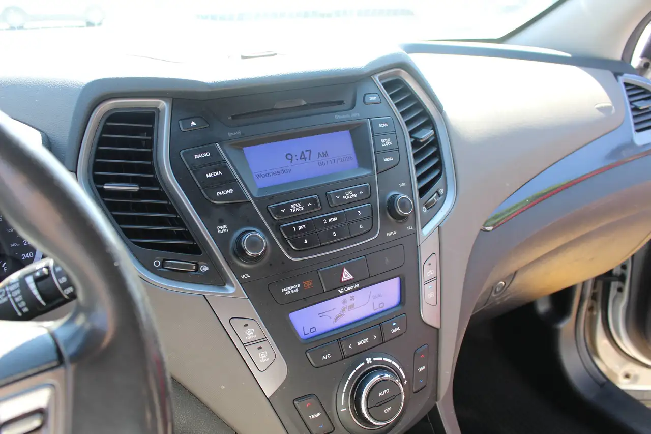 Hyundai SANTA FE снимка Hyundai SANTA FE