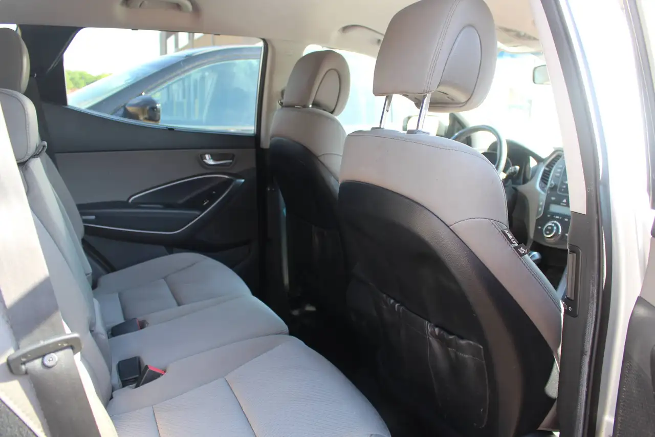 Hyundai SANTA FE снимка Hyundai SANTA FE
