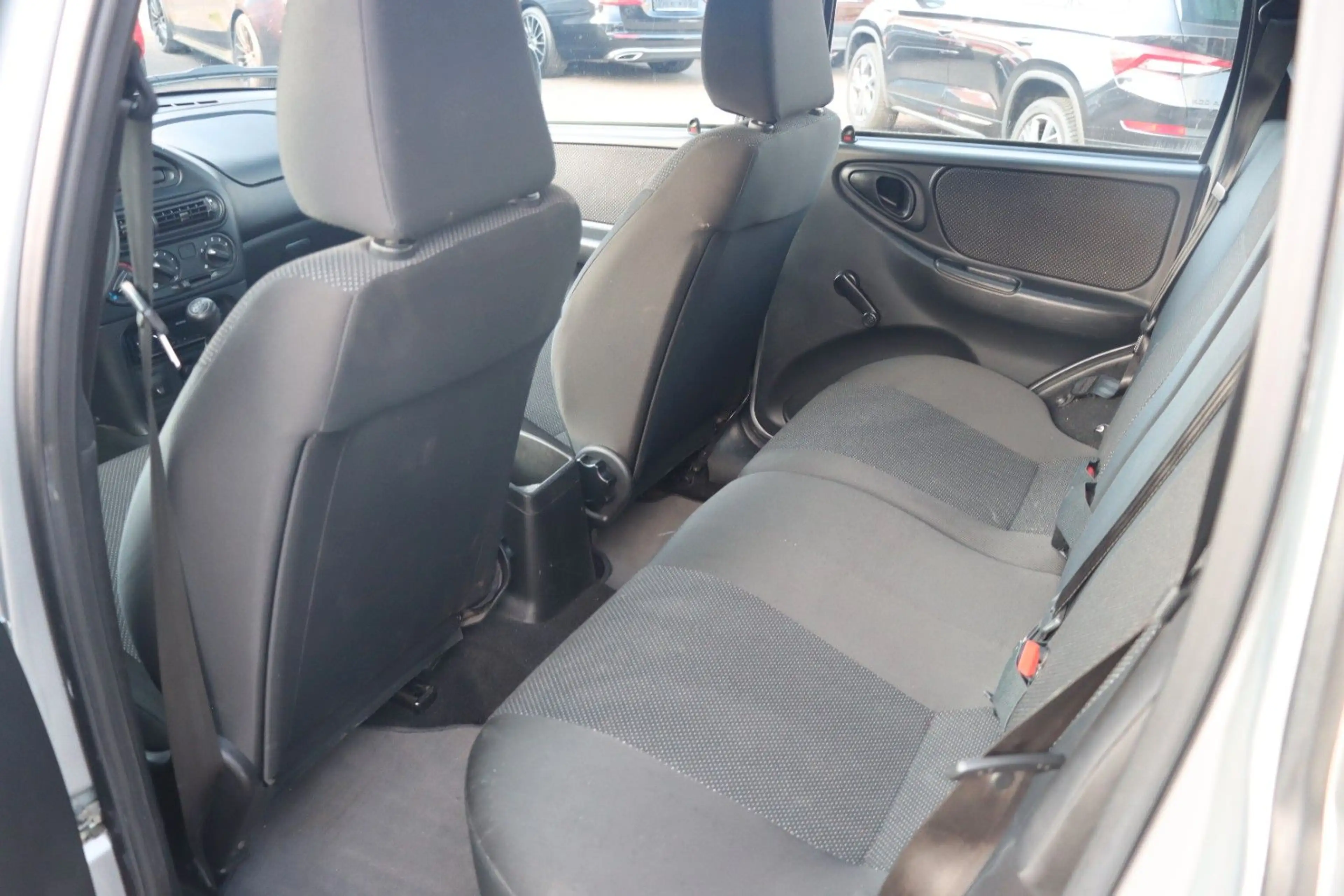 Chevrolet Niva 4x4 l 1.HAND l AHK l — photo 15