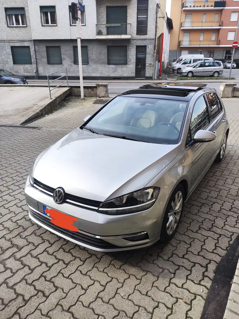 Volkswagen blu emoticon technology executive - 1