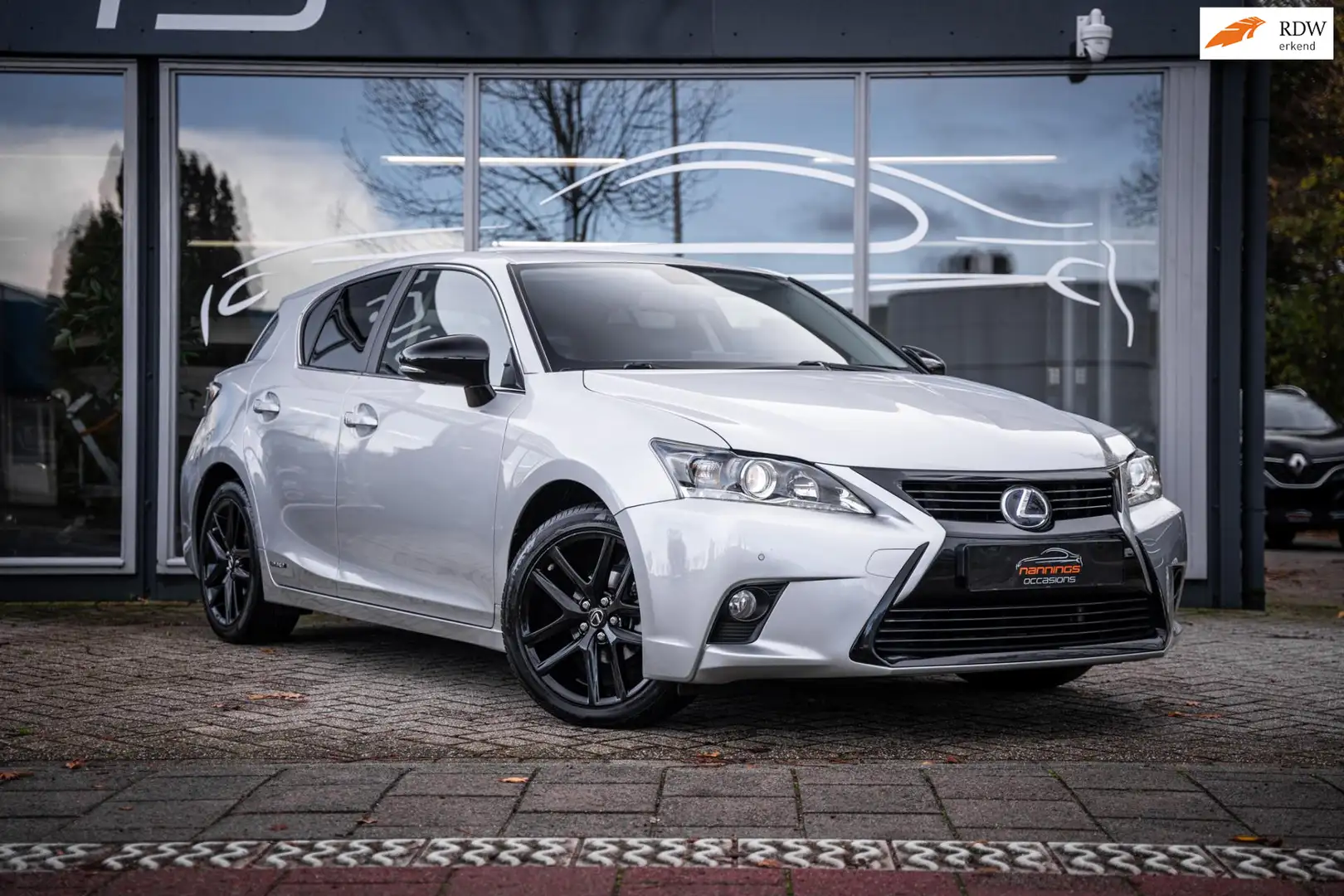 Lexus CT 200h Executive 17"|Cruise Control|Camera|Navi|Stoelverw Gris - 1