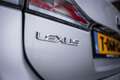 Lexus CT 200h Executive 17"|Cruise Control|Camera|Navi|Stoelverw Gris - thumbnail 42