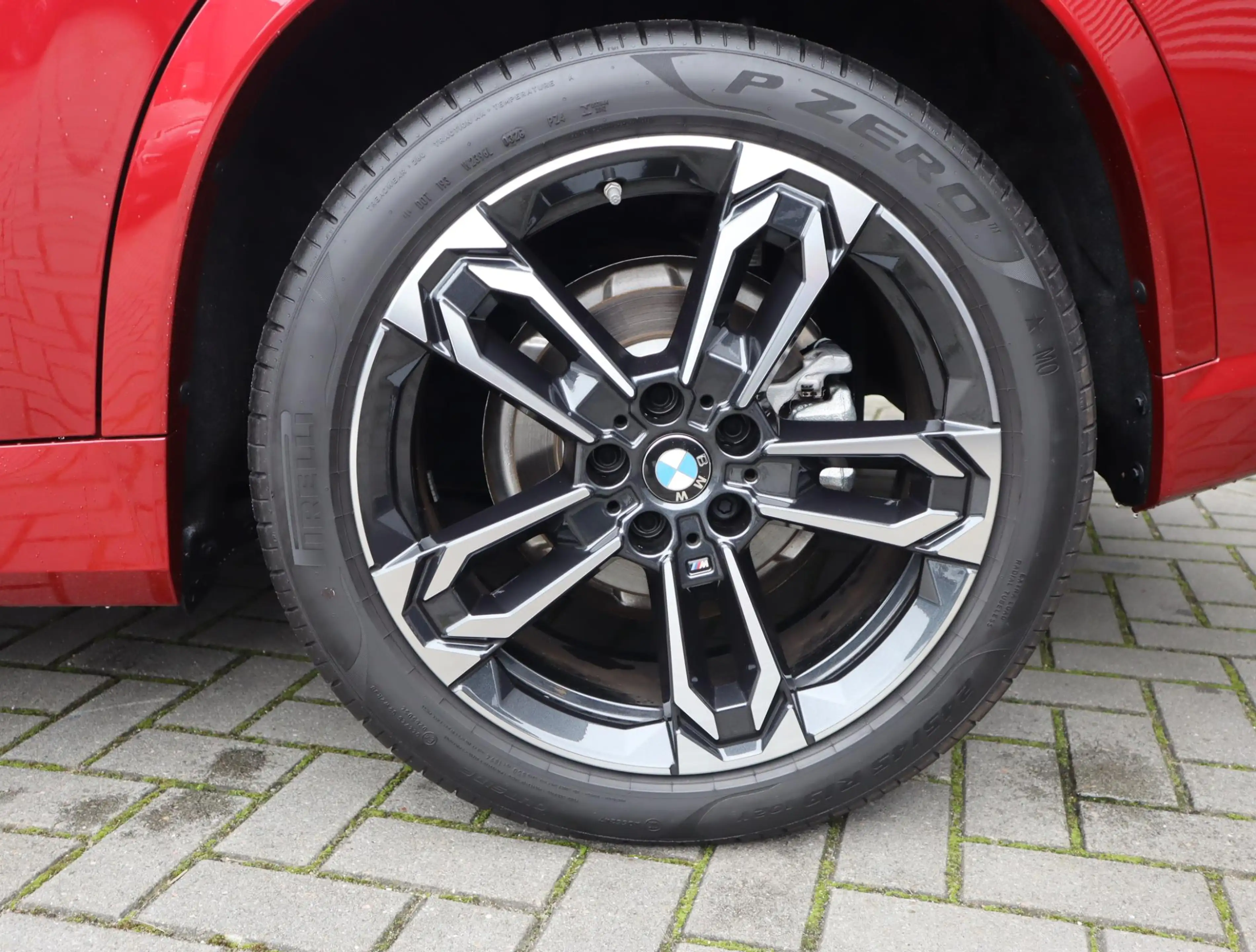 BMW X1 sDrive18i | Panorama | Camera | Trekhaak — photo 31