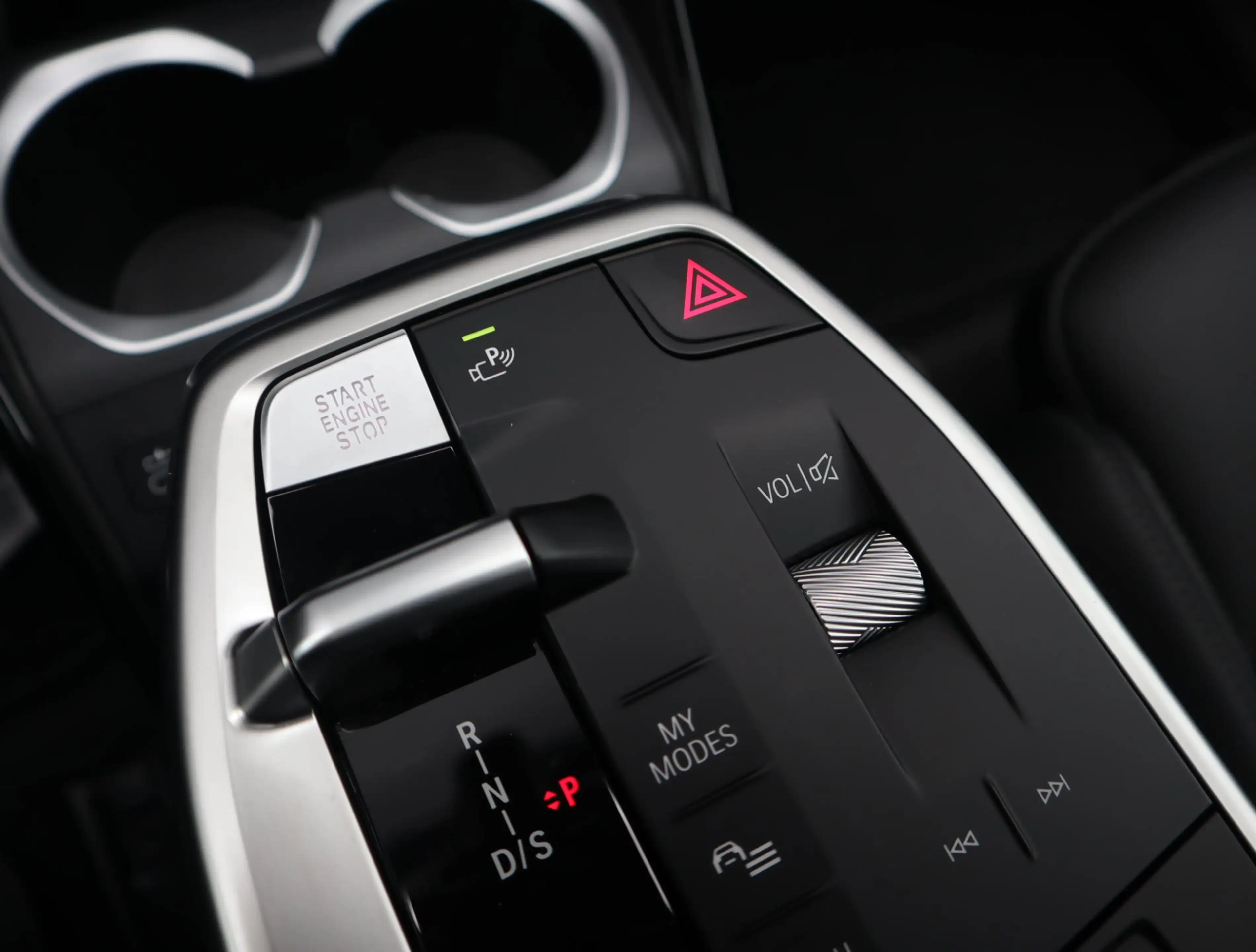 BMW X1 sDrive18i | Panorama | Camera | Trekhaak — photo 19