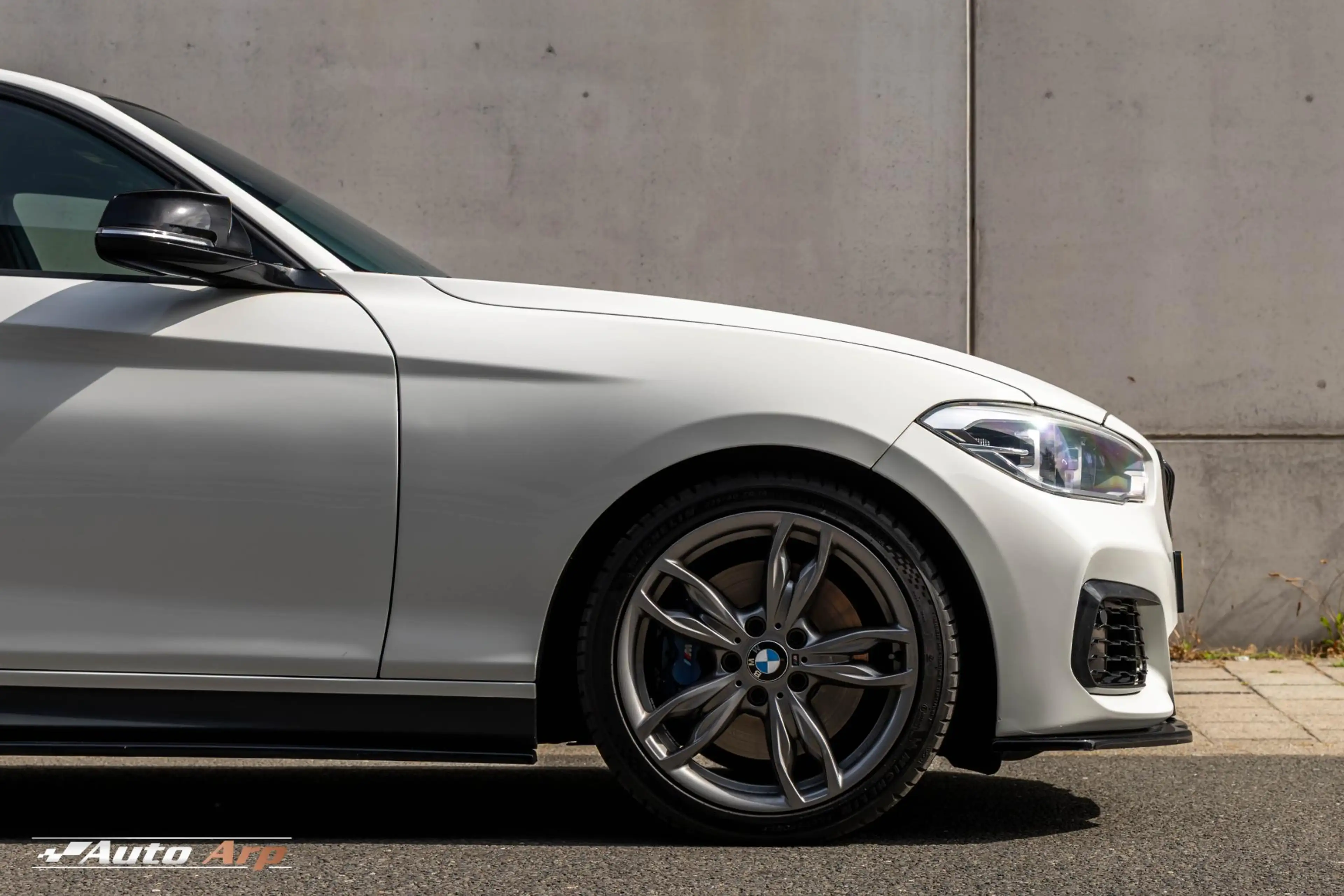 BMW 135 1-serie M135i xDrive — photo 4