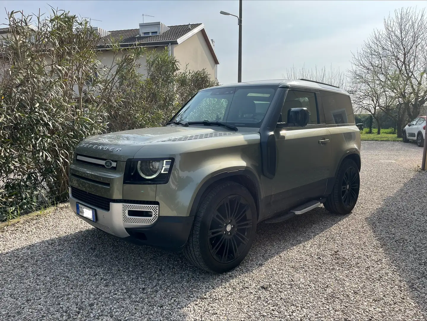 Land Rover Defender First Edition 250cv 6 p.ti Verde - 2