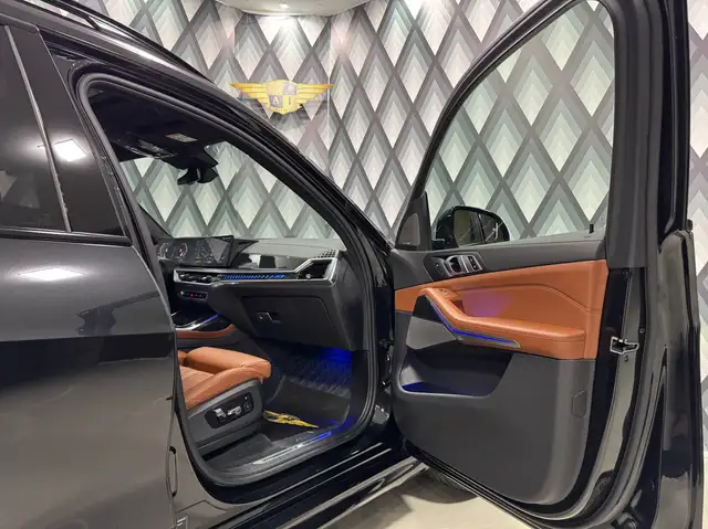 BMW X7 xDrive 40d // M-SPORTPAKET PRO // 1.BESITZ // Ansicht 15