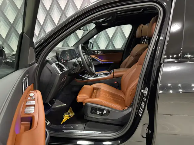 BMW X7 xDrive 40d // M-SPORTPAKET PRO // 1.BESITZ // Ansicht 12