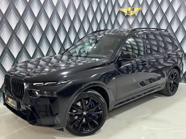 BMW X7 xDrive 40d // M-SPORTPAKET PRO // 1.BESITZ // Ansicht 2