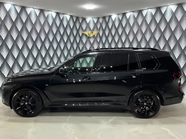 BMW X7 xDrive 40d // M-SPORTPAKET PRO // 1.BESITZ // Ansicht 7