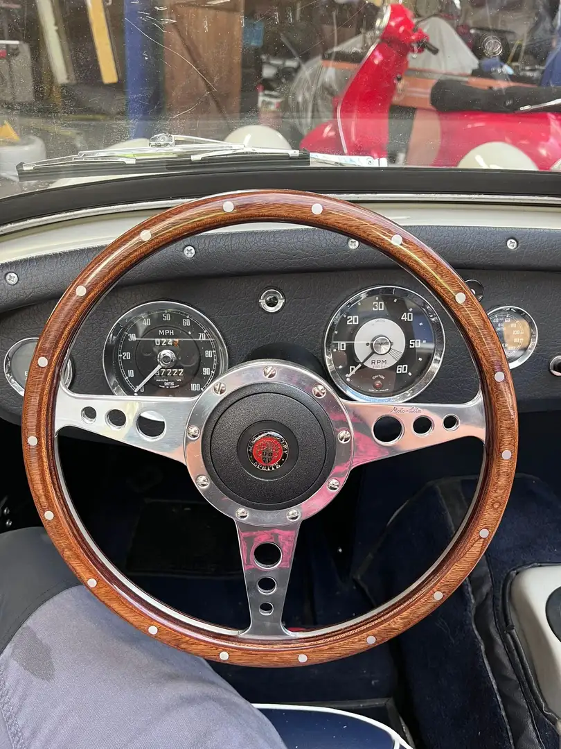 Austin-Healey Sprite FROGEYE Weiß - 2