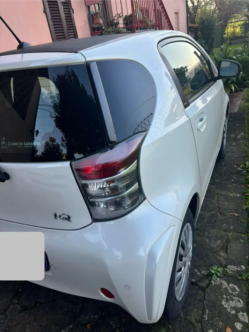 Toyota iQ 1.0 cvt (multidrive) E5 - 2
