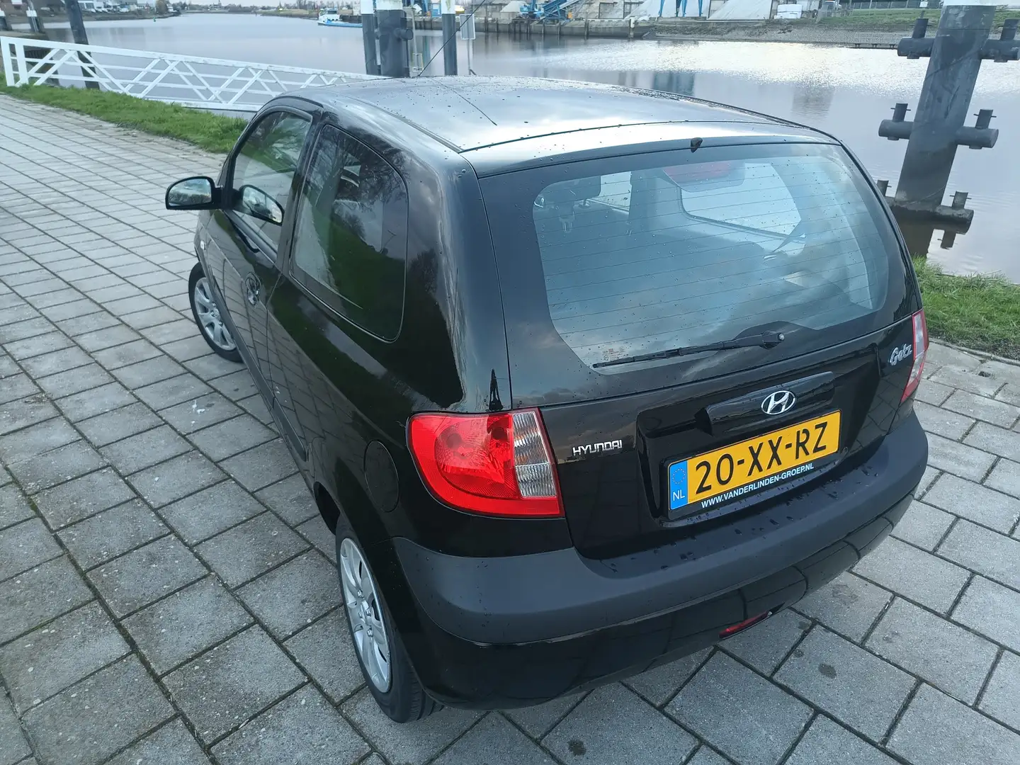 Hyundai Getz 1.4i Active Cool Zwart - 2