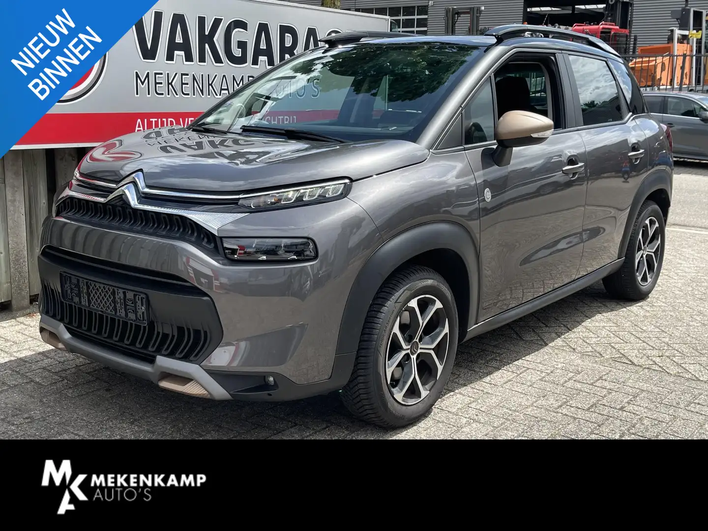 Citroen C3 Aircross 1.2 PureTech C-Series 16"/Trekhaak/Camera/Navigati Grijs - 1