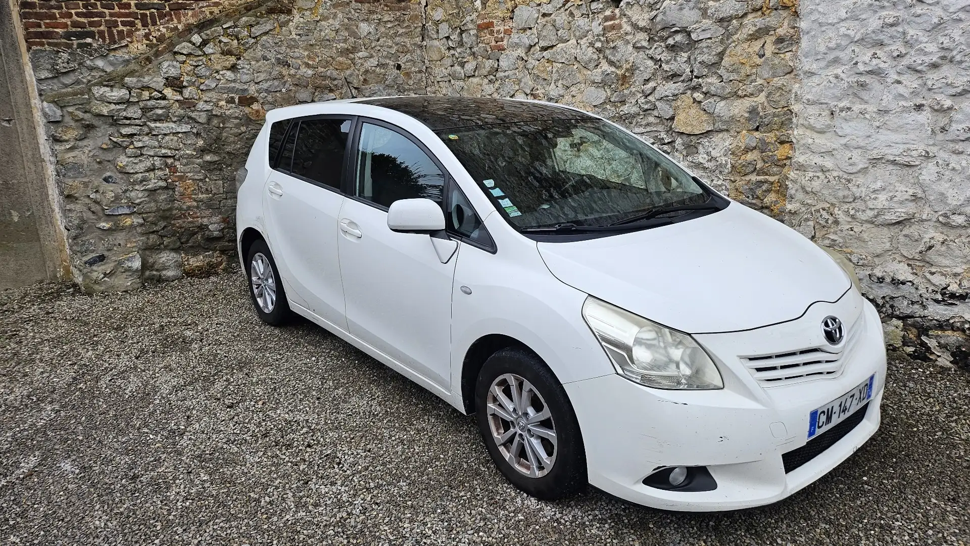 Toyota Verso 126 D-4D 7pl FAP SkyView - 2