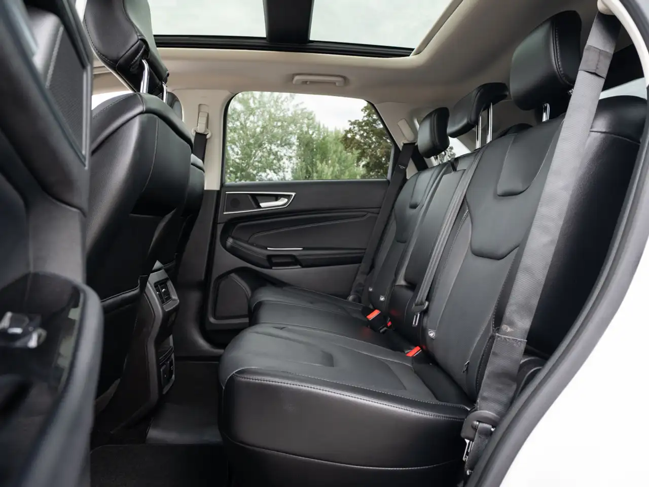 Ford Edge снимка Ford Edge