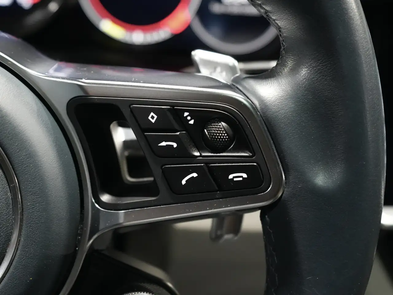 Porsche Cayenne снимка Porsche Cayenne