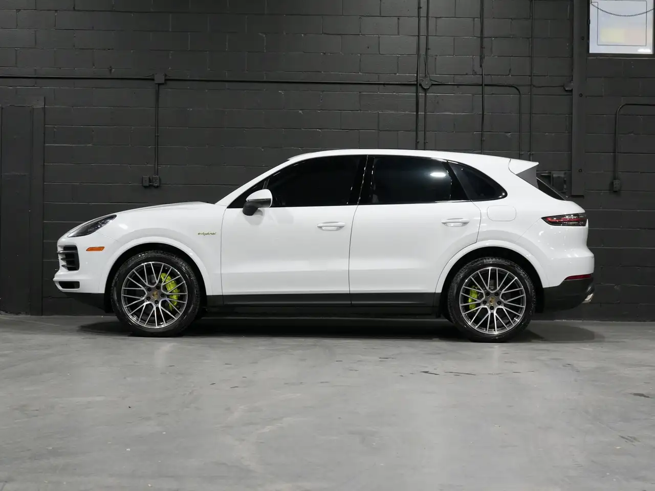 Porsche Cayenne снимка Porsche Cayenne