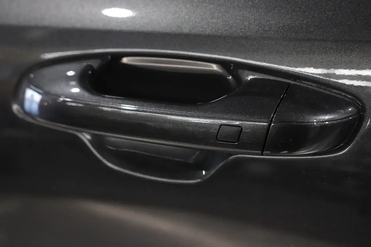 Kia Niro снимка Kia Niro