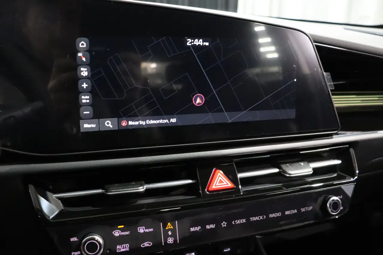 Kia Niro снимка Kia Niro