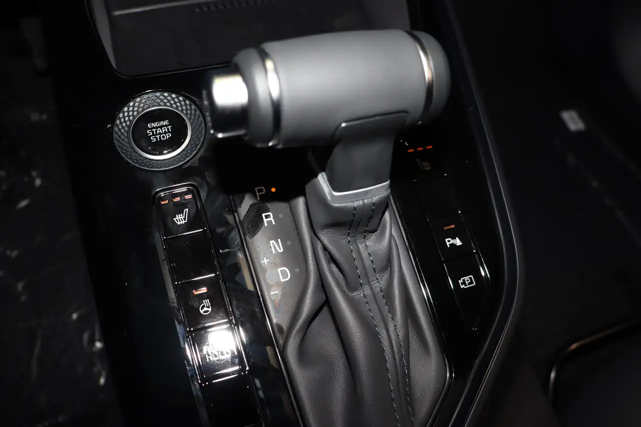Kia Niro снимка Kia Niro