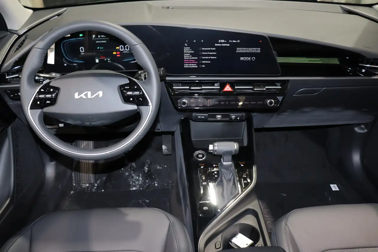 Kia Niro снимка Kia Niro