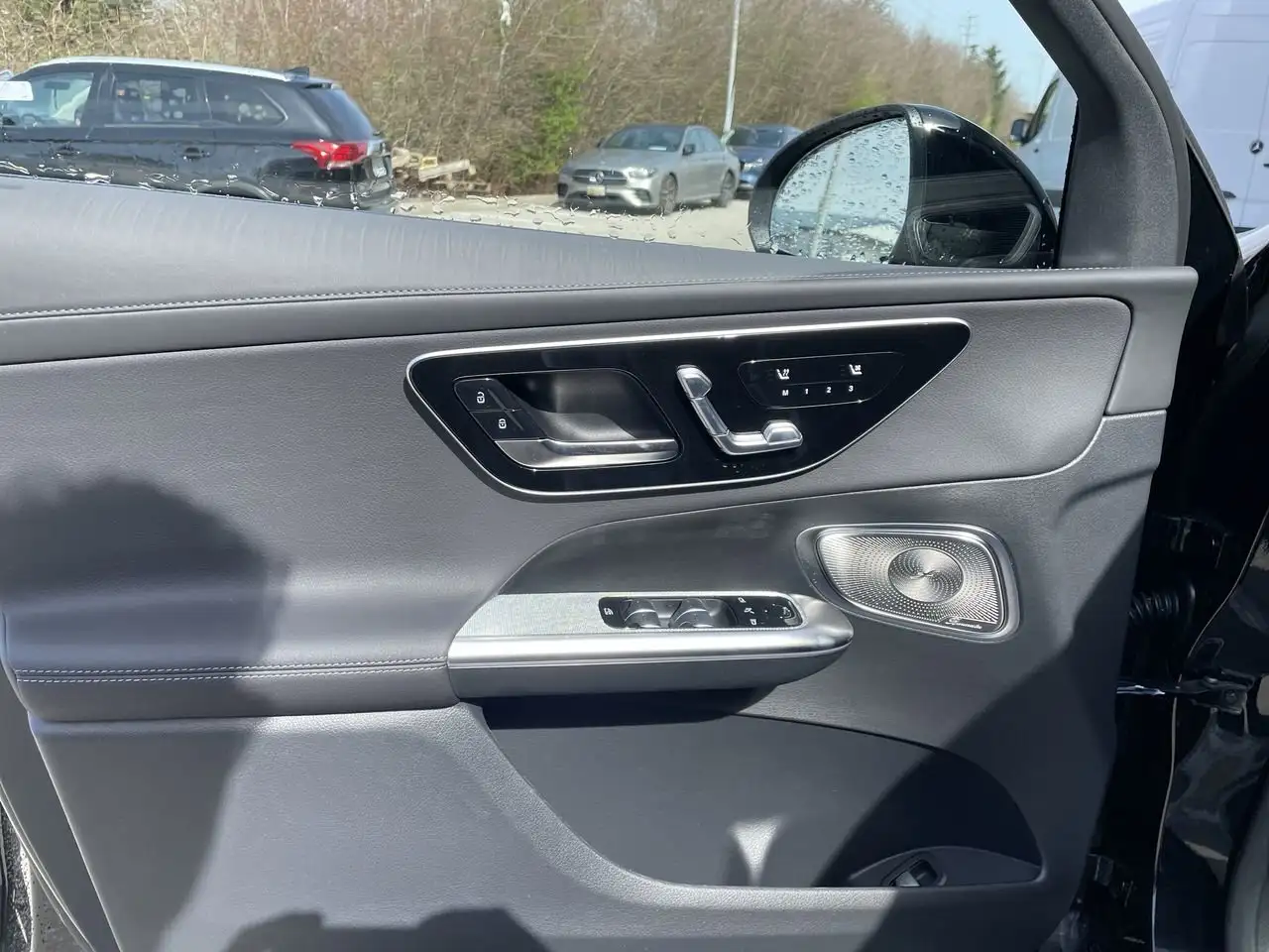 Mercedes-Benz GLC снимка Mercedes-Benz GLC