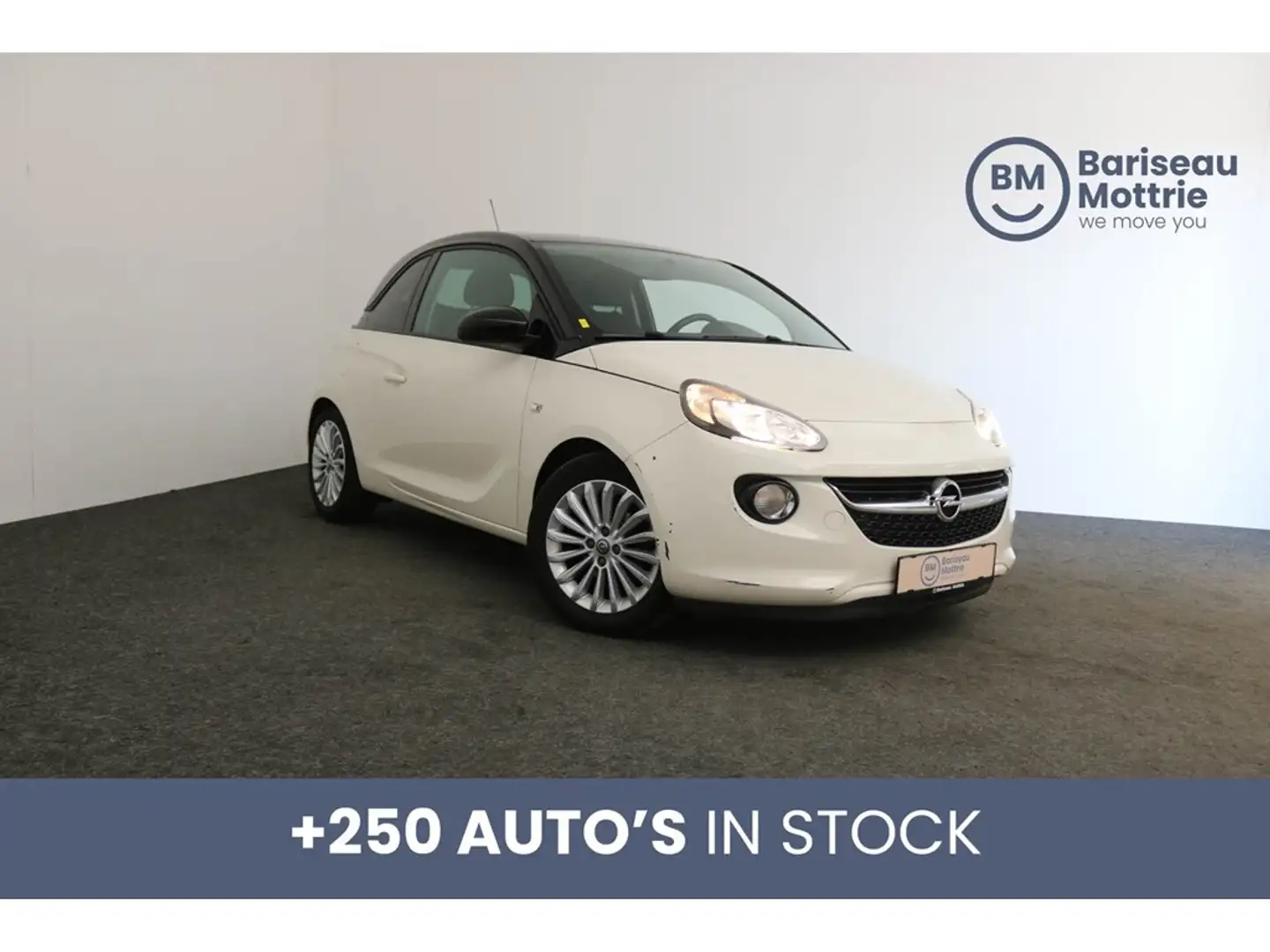 Opel Adam 1.2 BENZINE *RADIO*HANDSFREE*CARPLAY*SENSOREN ACHT White - 1