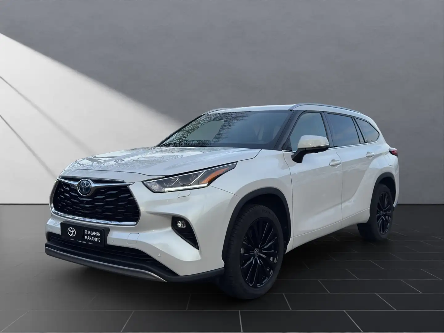 Toyota Highlander Hybrid Luxury 7 SITZER+AHK+LEDER+HuD Білий - 1