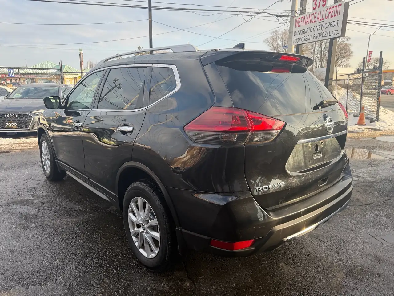 Nissan Rogue снимка Nissan Rogue