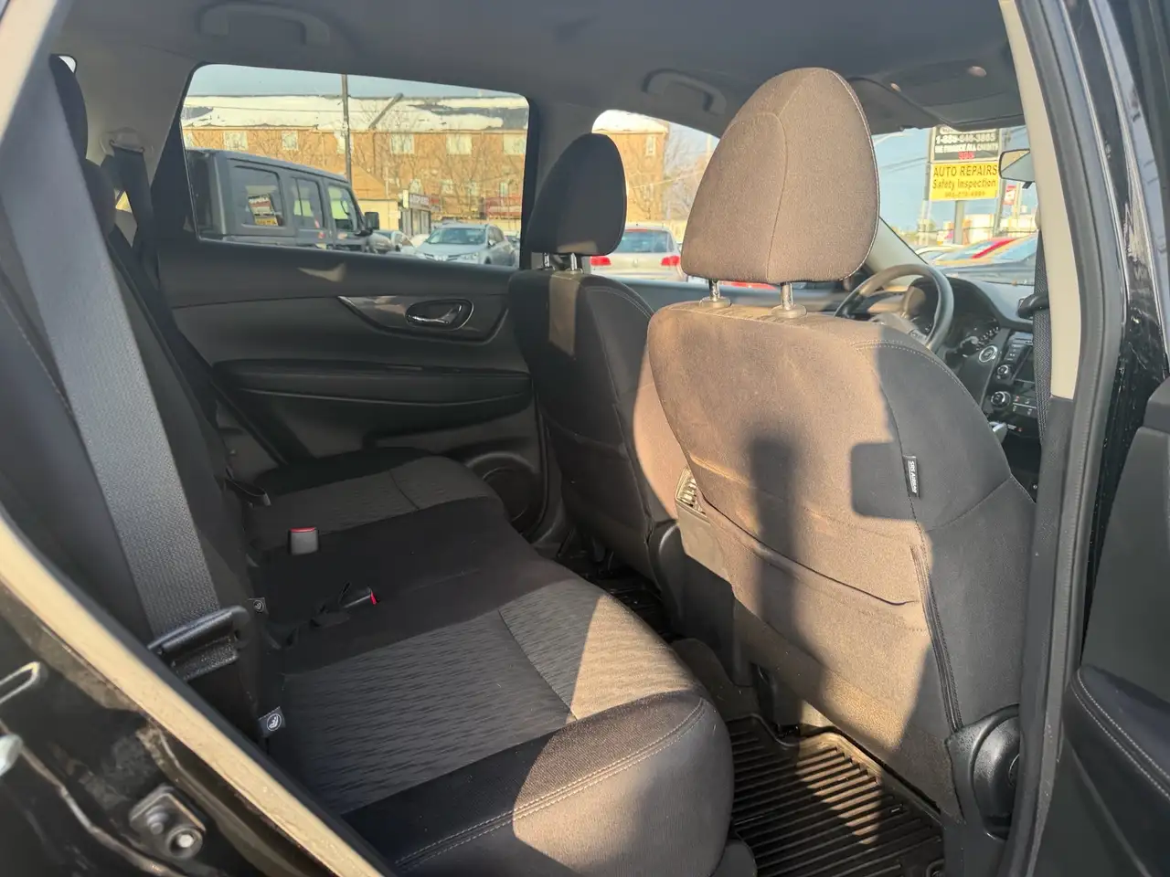 Nissan Rogue снимка Nissan Rogue