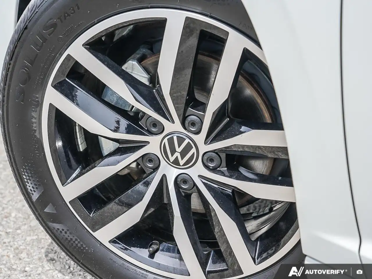 Volkswagen Jetta снимка Volkswagen Jetta