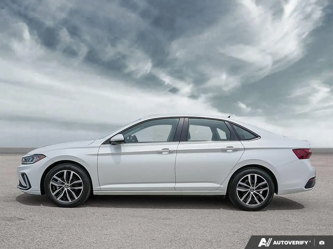 Volkswagen Jetta снимка Volkswagen Jetta