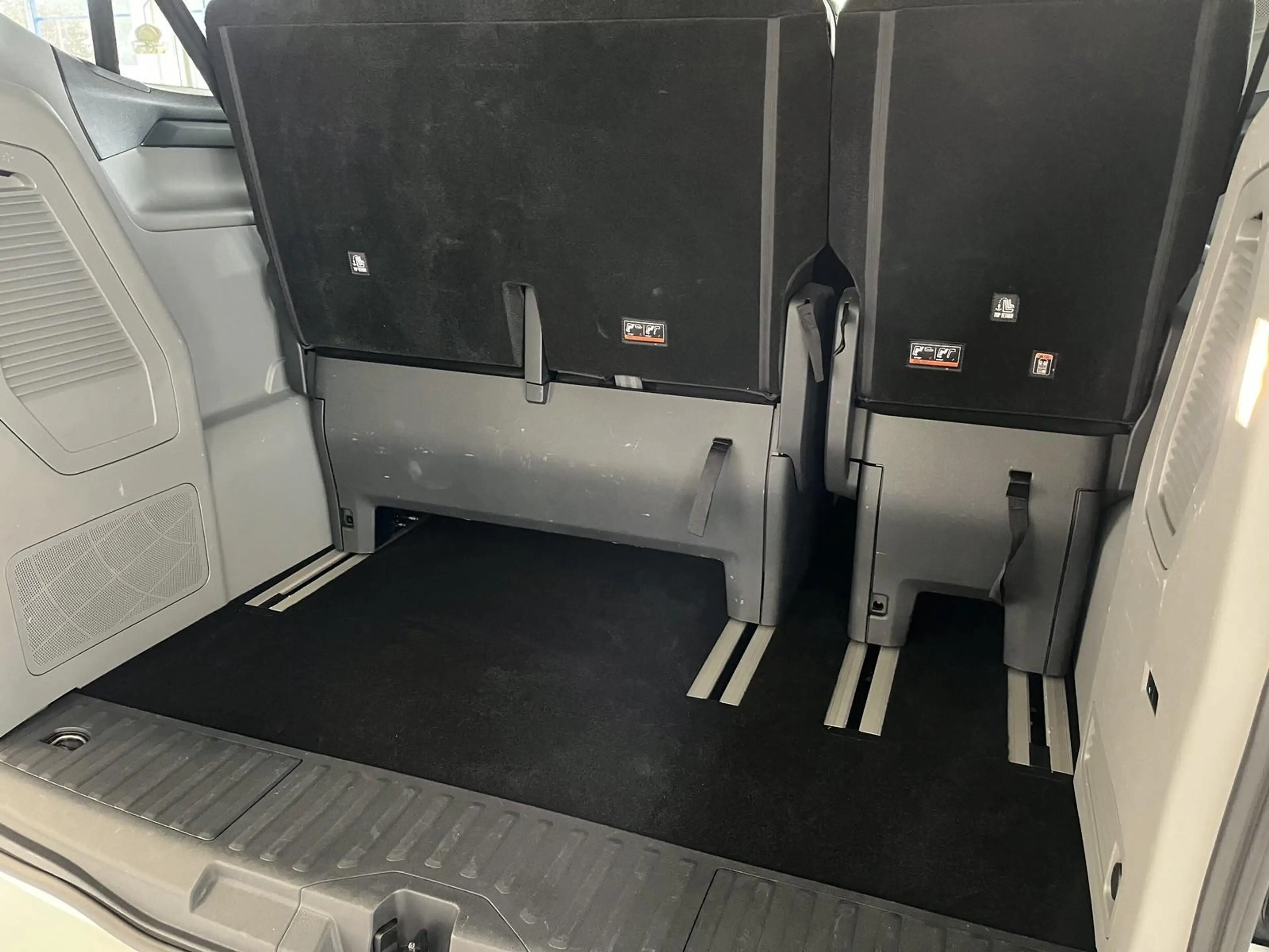 Ford Tourneo Custom L1 Titanium ACC + AHK + Leder — photo 15