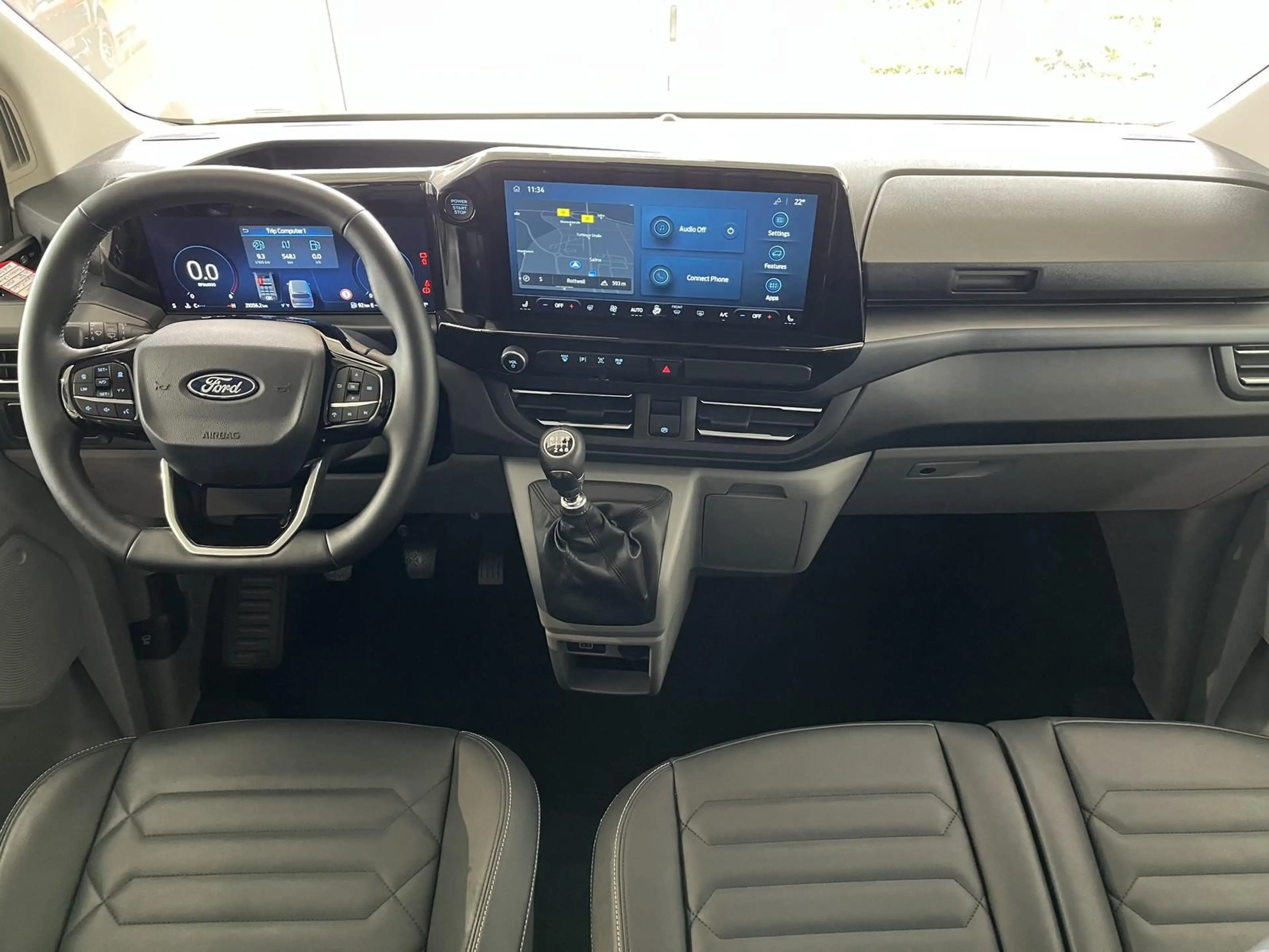 Ford Tourneo Custom L1 Titanium ACC + AHK + Leder — photo 10