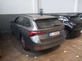 Skoda Octavia Octavia IV 2022 Wagon Wagon 2.0 tdi  150cv dsg Gris - thumbnail 2